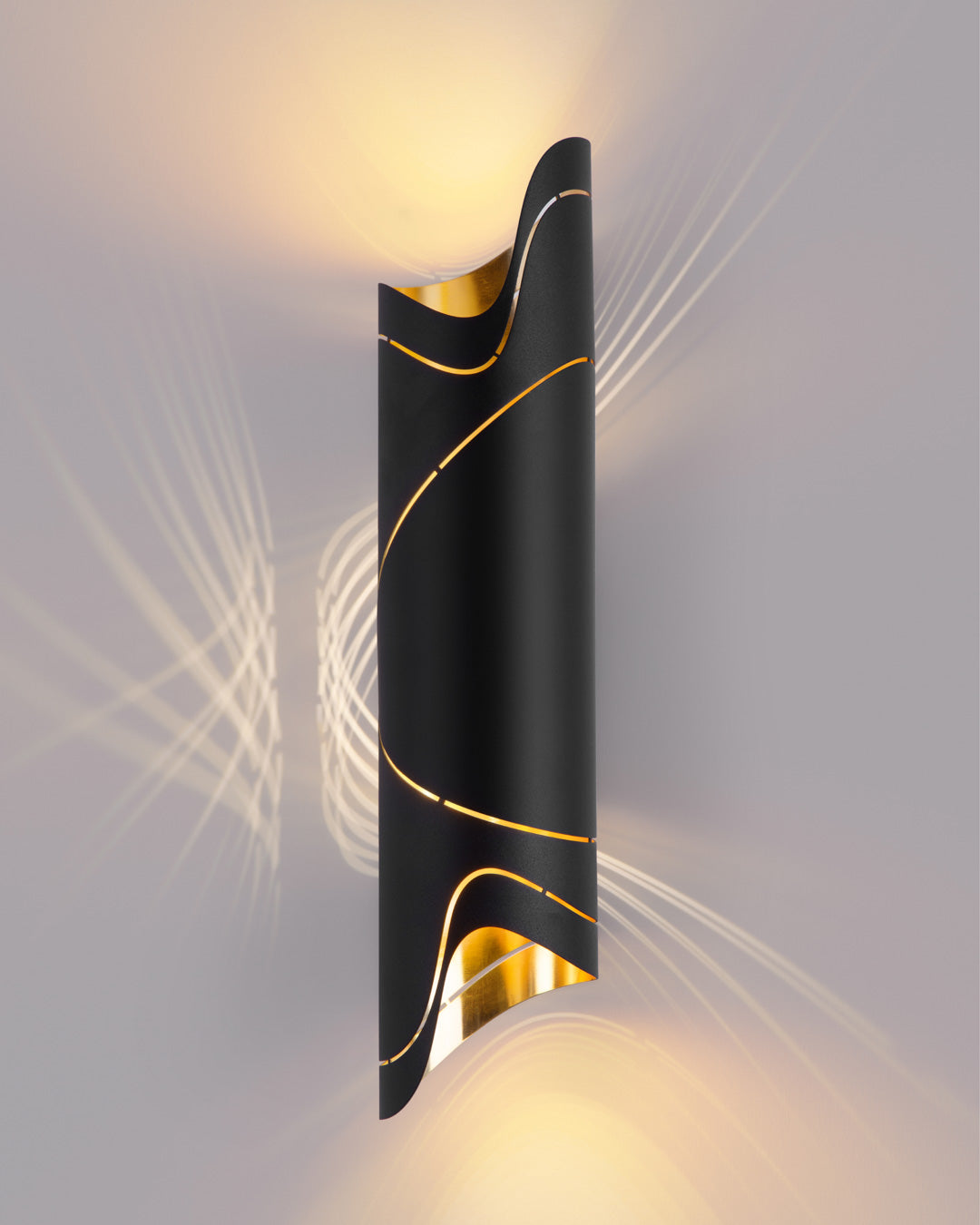 Waves - Wall Lamp